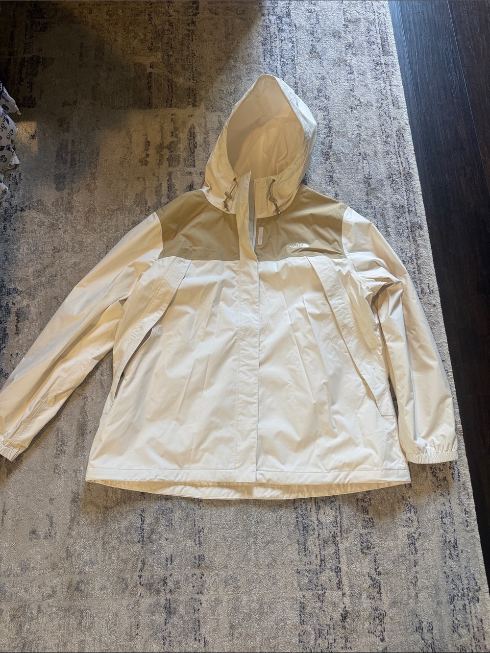 Women’s Hooded Lightweight Windbreaker Jacket - Cream & Tan